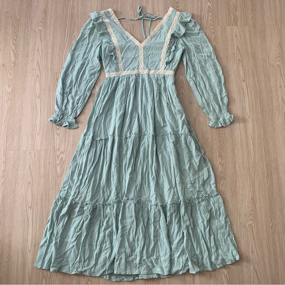 PinkBlush sage long sleeve tiered midi dress nwot - Picture 2 of 5